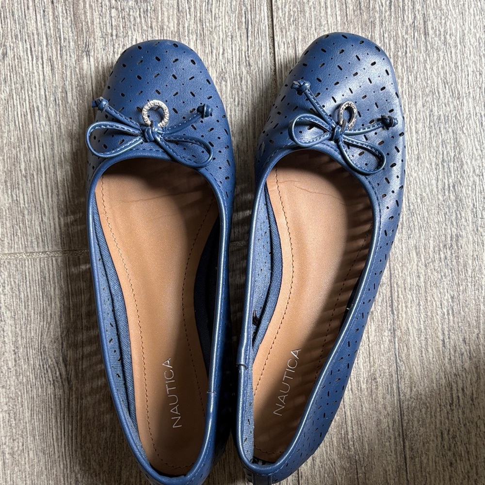 Nautica Blue Perforated Bow Ballet Flats